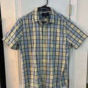 Men's short sleeve button down